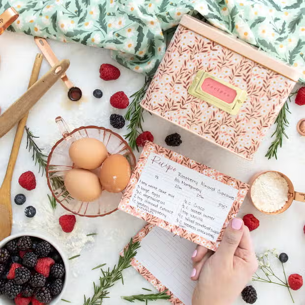 Floral tin recipe box